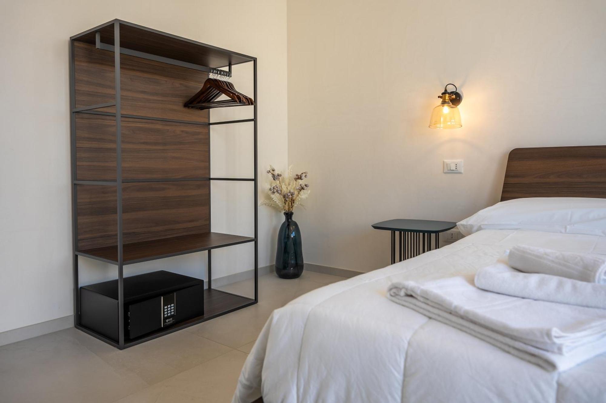 Murieri Rooms Otranto Exteriör bild